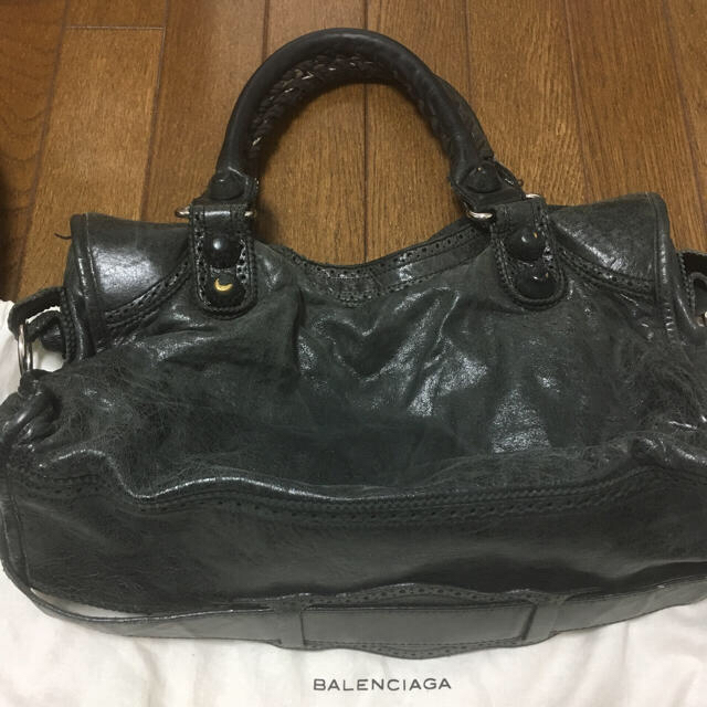 BALENCIAGA BAG(バレンシアガバッグ)のBALENCIAGAバレンシアガ エディターズバッグ ザ・シティー  レディースのバッグ(ハンドバッグ)の商品写真