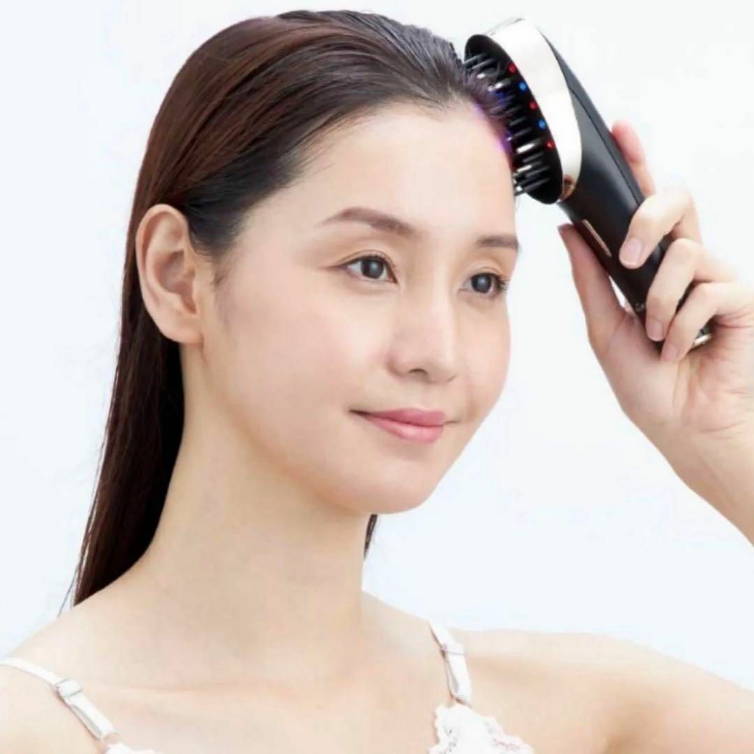 YA-MAN(ヤーマン)の新品　ヤーマン ヴェーダスカルプブラシ BS for Salon YAMAN スマホ/家電/カメラの美容/健康(フェイスケア/美顔器)の商品写真