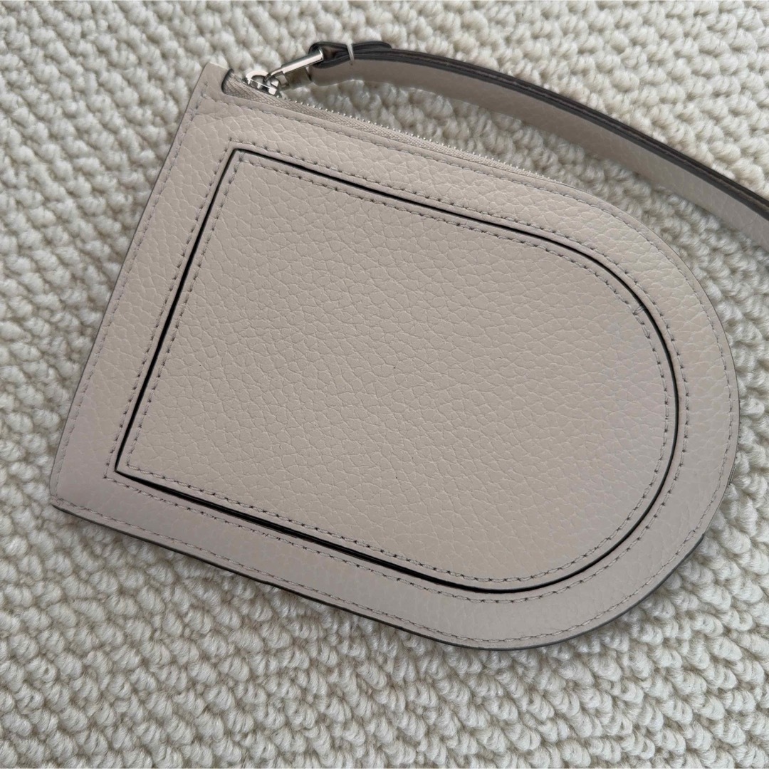 DELVAUX - delvaux デルヴォー パン D マルチファンクション DELVAUX - delvaux デルヴォー パン D マルチファンクション
