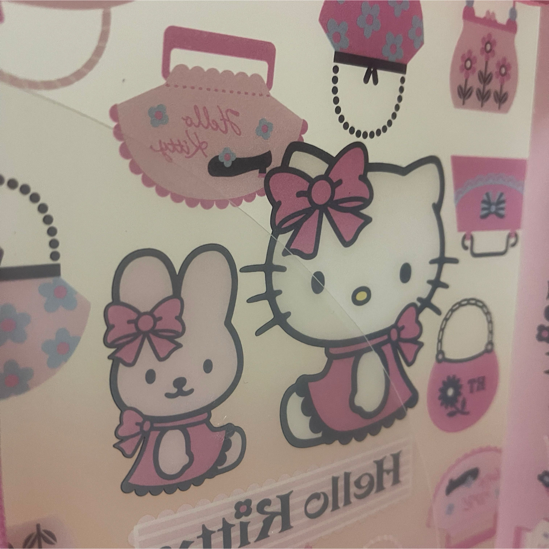 ハローキティ(ハローキティ)の【希少】美品　ハローキティ マルチケース ピンク エンタメ/ホビーのおもちゃ/ぬいぐるみ(キャラクターグッズ)の商品写真