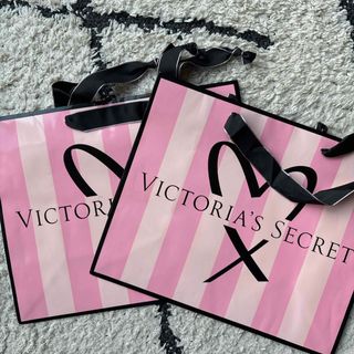 Victoria's Secret(ショップ袋)のフリマアイテム一覧 Victoria's Secret(ショップ袋)のフリマアイテム一覧