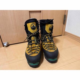 LA SPORTIVA - 新品 LA SPORTIVA Futura 36 フューチュラ の通販 LA SPORTIVA - 新品 LA SPORTIVA Futura 36 フューチュラ の通販