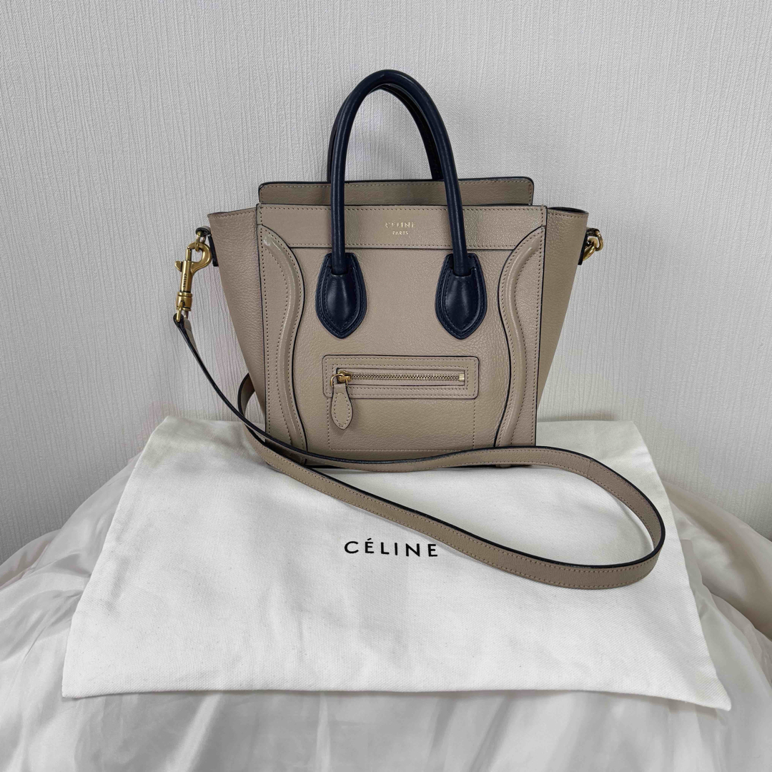 CELINE(セリーヌ)の【CELINE ラゲージ ナノショッパー】 レディースのバッグ(ショルダーバッグ)の商品写真