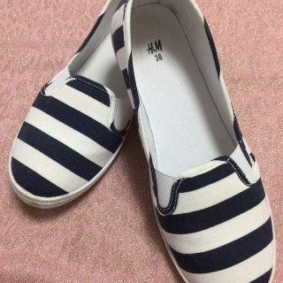 エイチアンドエム(H&M)のH&M フラットシューズ サイズ 24.5cm 38(スニーカー)