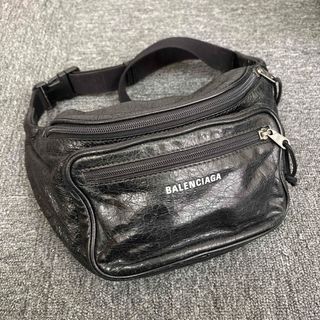 BALENCIAGA(ボディーバッグ)のフリマアイテム一覧 BALENCIAGA(ボディーバッグ)のフリマアイテム一覧