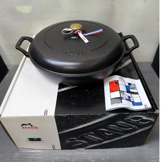 STAUBのフリマアイテム一覧 STAUBのフリマアイテム一覧