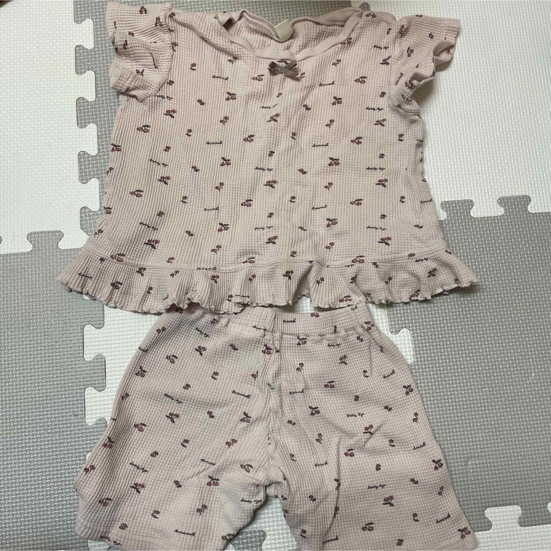 apres les cours(アプレレクール)のアプレレクール パジャマ さくらんぼ キッズ/ベビー/マタニティのキッズ服女の子用(90cm~)(パジャマ)の商品写真