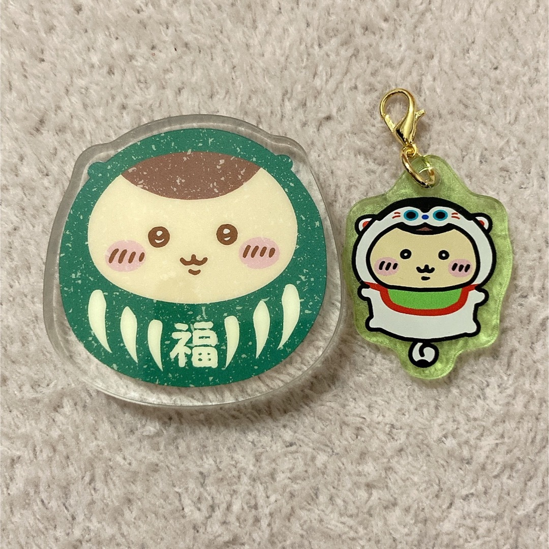 ちいかわ(チイカワ)のもぐもぐ本舗 川越 アクリルスタンドとアクリルチャーム くりまんじゅう エンタメ/ホビーのおもちゃ/ぬいぐるみ(キャラクターグッズ)の商品写真