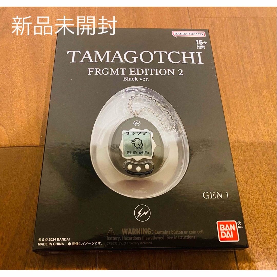 BANDAI(バンダイ)のTamagotchi FRGMT EDITION 2 Black ver エンタメ/ホビーのゲームソフト/ゲーム機本体(携帯用ゲーム機本体)の商品写真