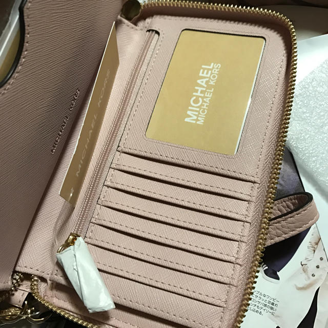 Michael Kors(マイケルコース)のMichael Kors 財布 レディースのファッション小物(財布)の商品写真