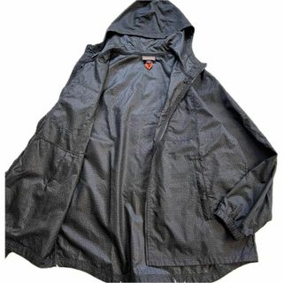 patagonia(ナイロンジャケット ・ オレンジ/橙色系)のフリマ patagonia(ナイロンジャケット ・ オレンジ/橙色系)のフリマ