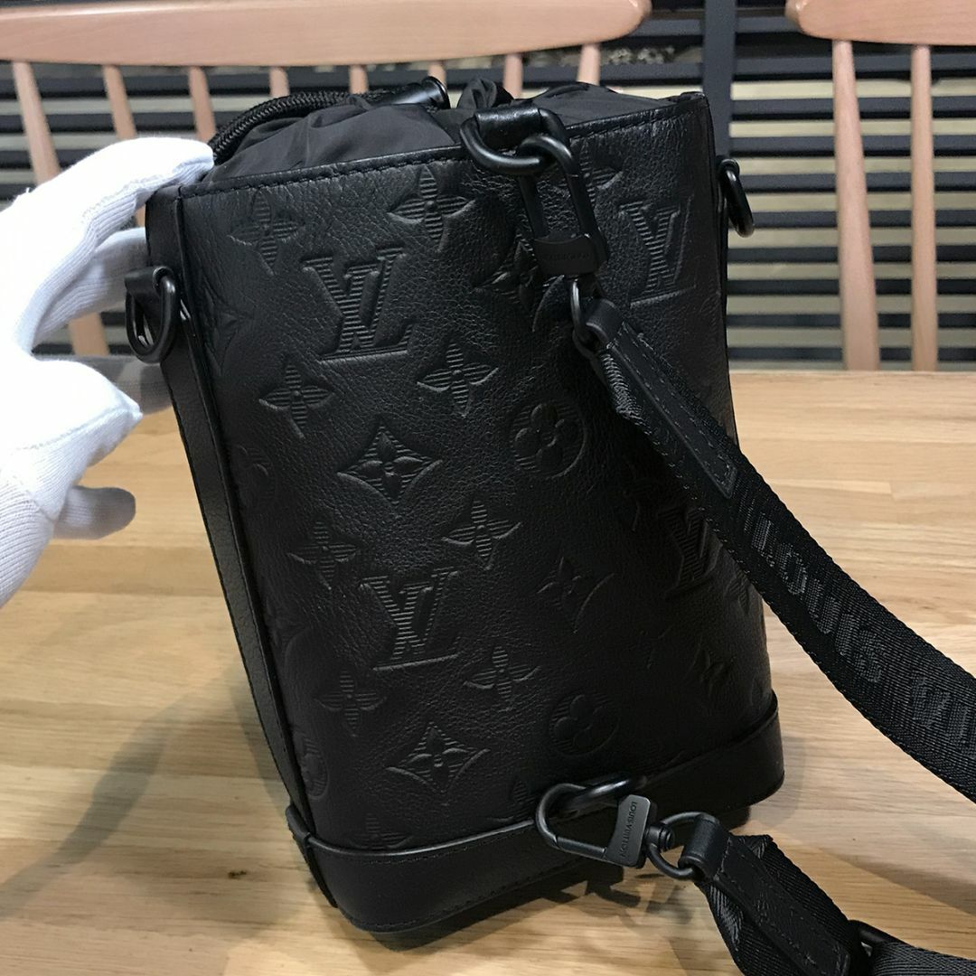 LOUIS VUITTON - 新品同様 ルイヴィトン 現行 モノグラム LOUIS VUITTON - 新品同様 ルイヴィトン 現行 モノグラム