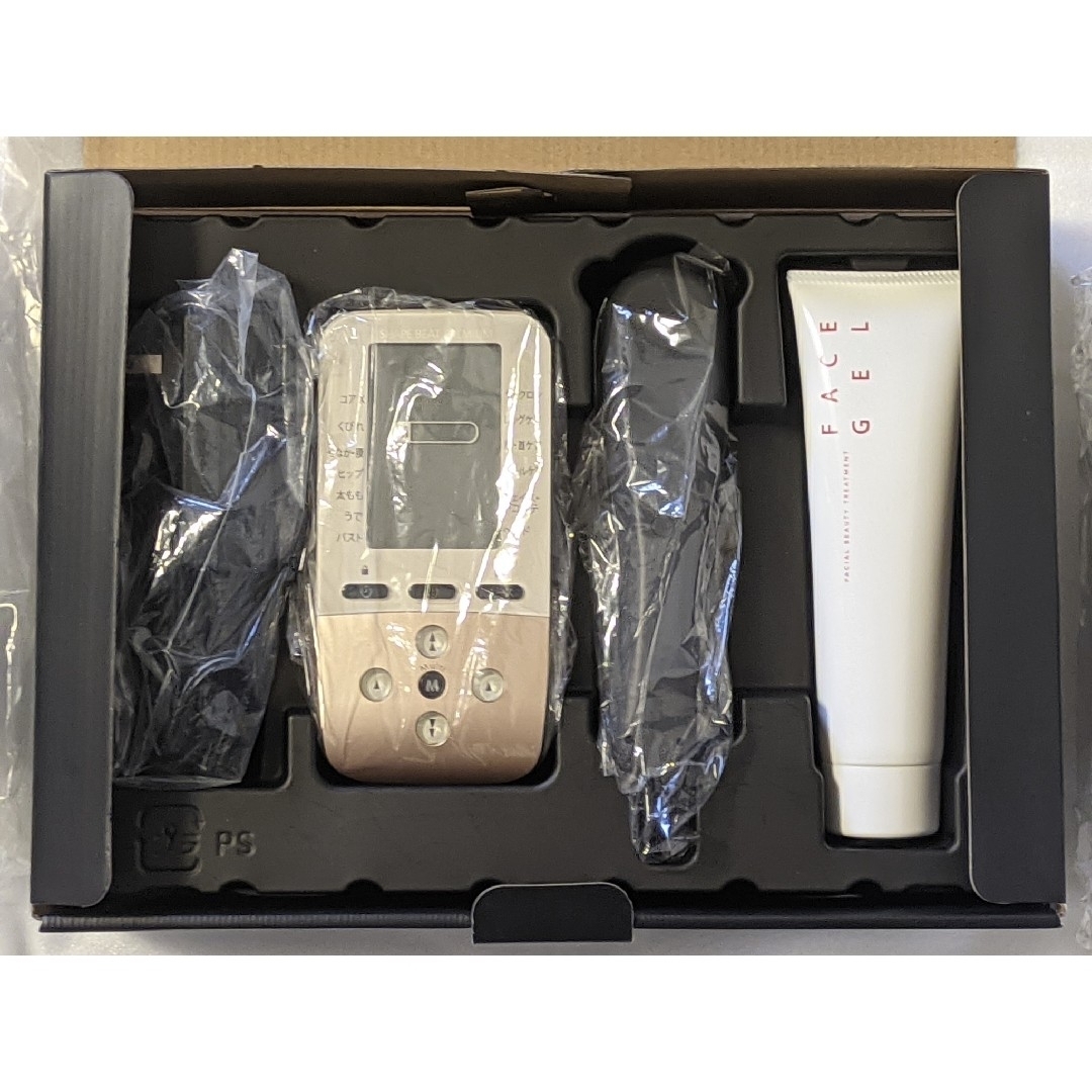 dinos(ディノス)の新品の付属品つき 定価23万 美品 シェイプビート プレミアム PREMIUM スマホ/家電/カメラの美容/健康(ボディケア/エステ)の商品写真