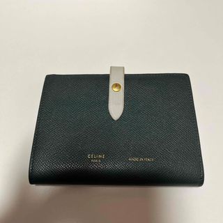 CELINE(財布 ・ グリーン・カーキ/緑色系)のフリマアイテム一覧 CELINE(財布 ・ グリーン・カーキ/緑色系)のフリマアイテム一覧