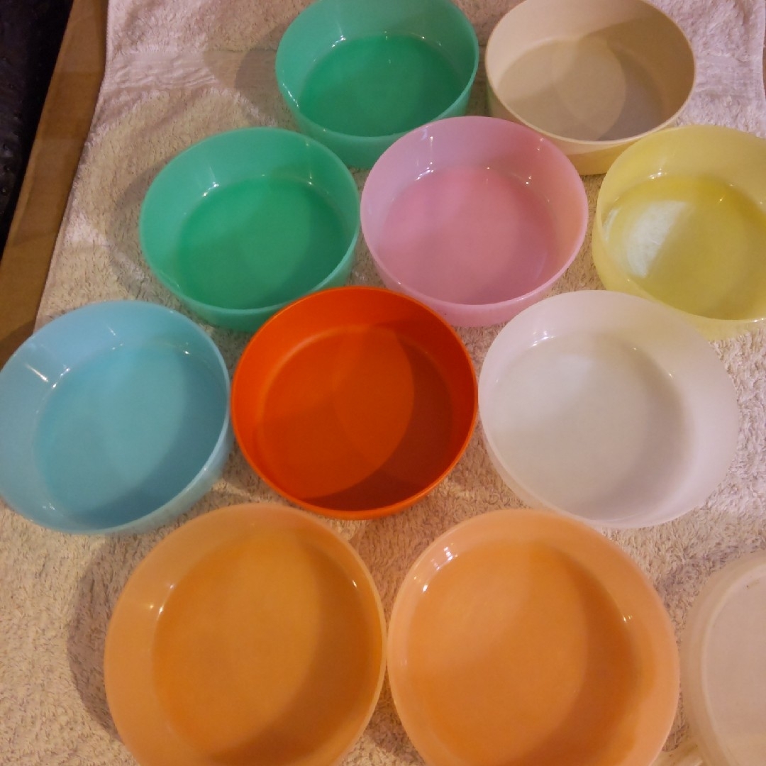 TupperwareBrands - 昭和レトロ タッパーウェア Tupper ware TupperwareBrands - 昭和レトロ タッパーウェア Tupper ware
