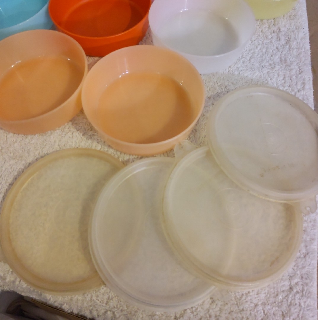 高評価なギフト TupperwareBrands - 昭和レトロ タッパーウェア Tupper ware 保存容器・ケース