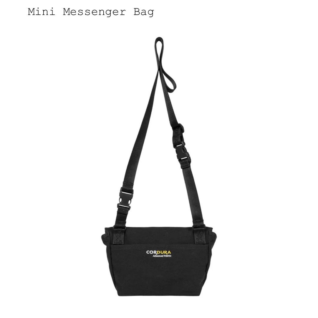 Supreme - 【完全未開封】supreme Mini Messenger Bag Blackの Supreme - 【完全未開封】supreme Mini Messenger Bag Blackの