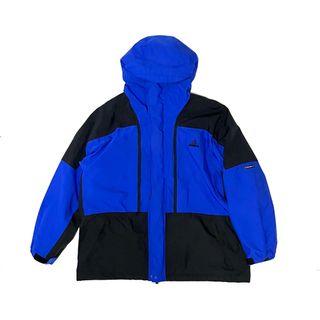 NIKE(マウンテンパーカー)のフリマアイテム一覧 NIKE(マウンテンパーカー)のフリマアイテム一覧