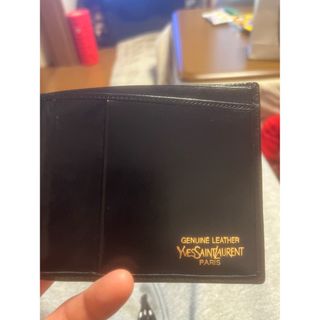 Yves Saint Laurent(折り財布)のフリマアイテム一覧 Yves Saint Laurent(折り財布)のフリマアイテム一覧
