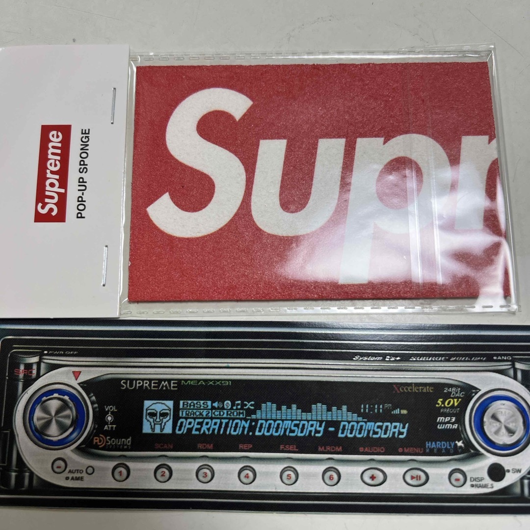 Supreme - supreme ステッカー& Pop Up Spongeの通販 by Supreme - supreme ステッカー& Pop Up Spongeの通販 by