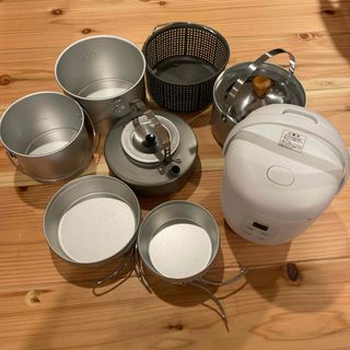 気になる対象商品 スノーピーク snowpeak 非売品 希少 桐プレート 食器 皿 BLACK 皿