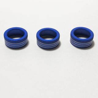 ランドクルーザープラド150系後期 トノカバーベージュ | フリマアプリ ラクマ