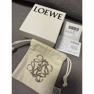 LOEWE(ブローチ/コサージュ)のフリマアイテム一覧 LOEWE(ブローチ/コサージュ)のフリマアイテム一覧