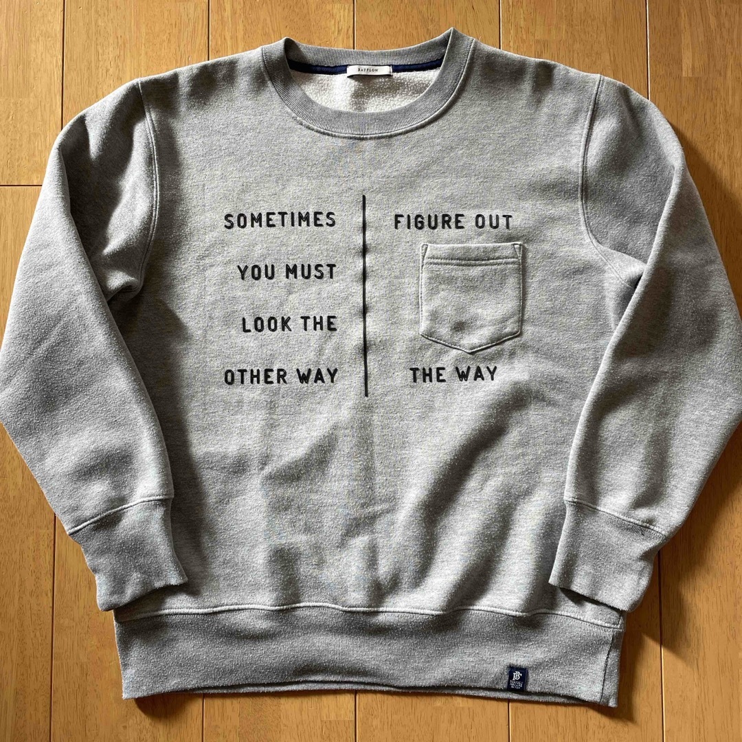 BAYFLOW(ベイフロー)のBAYFLOW 裏起毛 ポケット ロゴ プルオーバー スウェット/杢グレー M メンズのトップス(スウェット)の商品写真