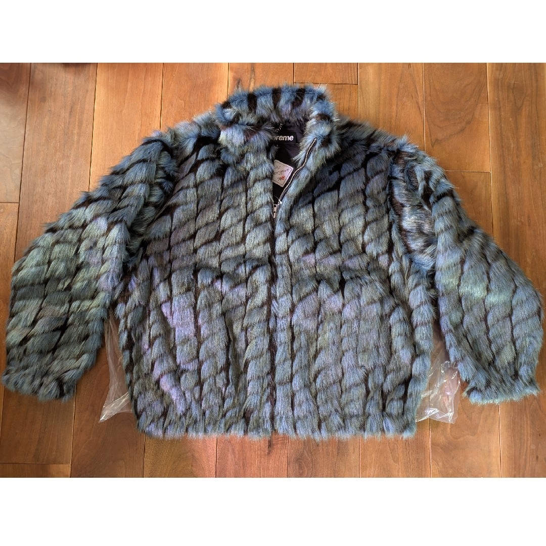 Supreme - Supreme 2-Tone WINDSTOPPER FauxFurJacketの通販 by Supreme - Supreme 2-Tone WINDSTOPPER FauxFurJacketの通販 by