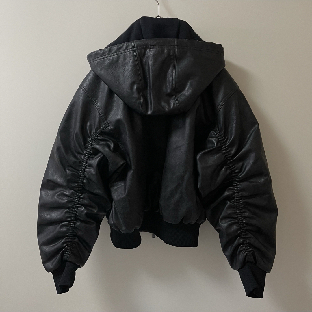 adidas - 新品M】ADILENIUMシーズン3 ビンテージ フェイクレザー adidas - 新品M】ADILENIUMシーズン3 ビンテージ フェイクレザー