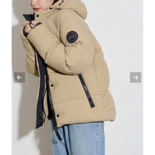 CANADA GOOSE(ベージュ系)のフリマアイテム一覧 CANADA GOOSE(ベージュ系)のフリマアイテム一覧