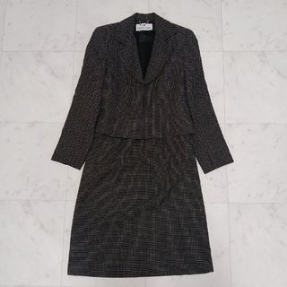 Courreges(スーツ)のフリマアイテム一覧 Courreges(スーツ)のフリマアイテム一覧