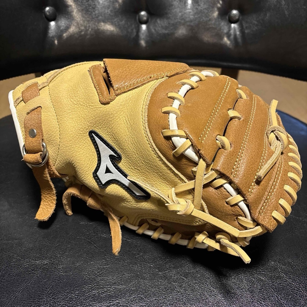 MIZUNO - 【美品】Mizuno ミズノ キャッチャーミット GXC90B4 右 MIZUNO - 【美品】Mizuno ミズノ キャッチャーミット GXC90B4 右
