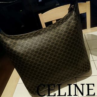 セリーヌ(celine)のCELINE ショルダーバッグ(ショルダーバッグ)