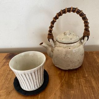 美濃焼 - ほぼ新品☆作家物 大皿 黄瀬戸 織部稲穂模様の通販 by 美濃焼 - ほぼ新品☆作家物 大皿 黄瀬戸 織部稲穂模様の通販 by
