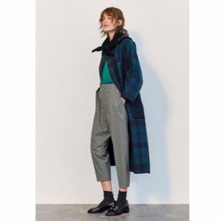 Drawer(パンツ ・ グリーン・カーキ/緑色系)のフリマアイテム一覧 Drawer(パンツ ・ グリーン・カーキ/緑色系)のフリマアイテム一覧