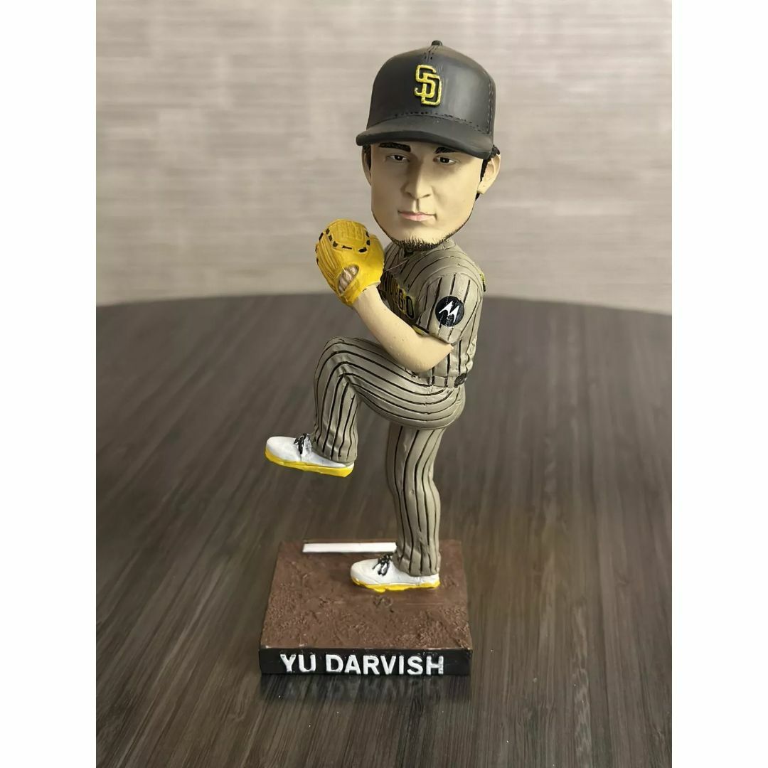 ダルビッシュ有　ボブルヘッド パドレス 3000奪三振