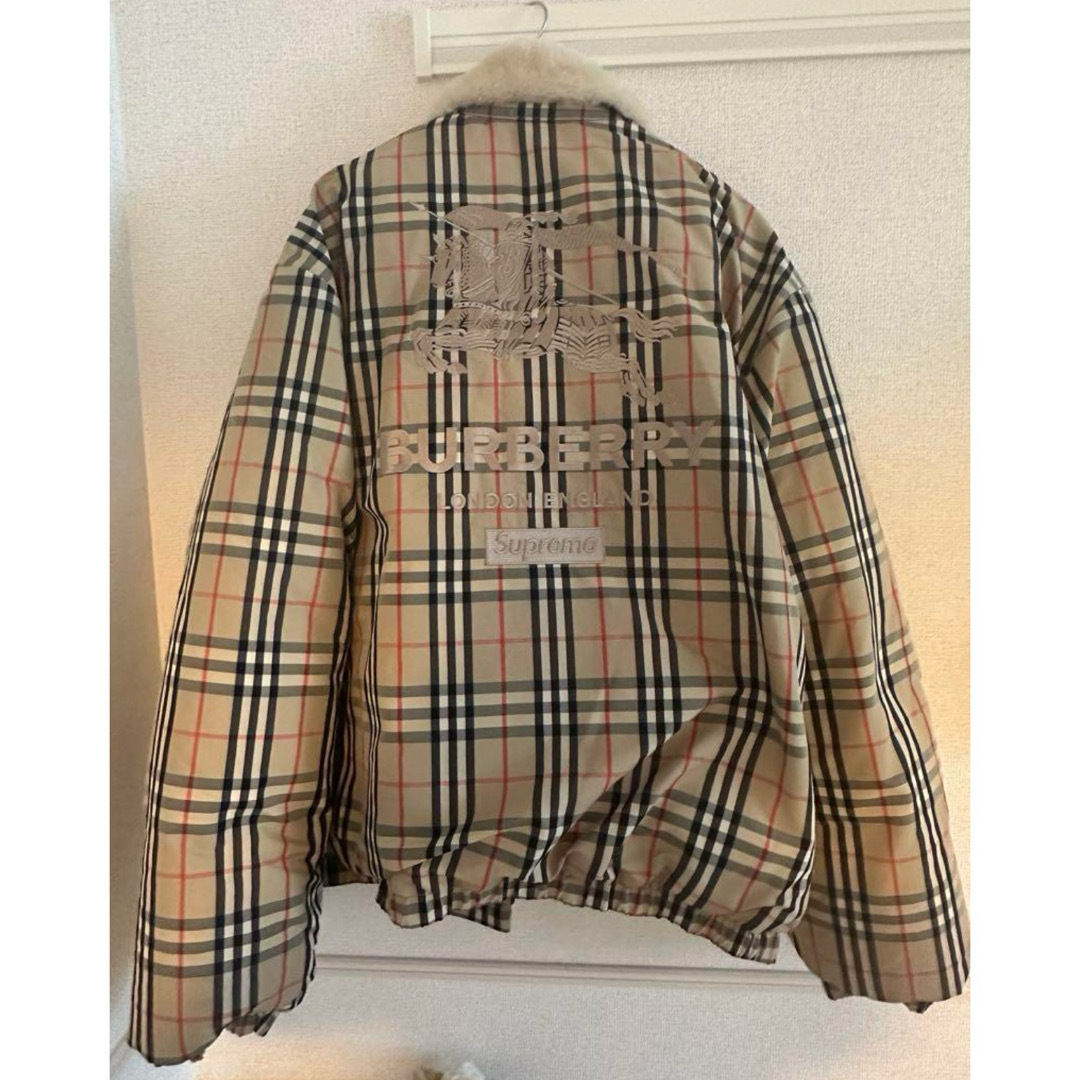BURBERRY - supreme burberry ダウン ジャケット ベージュの通販 BURBERRY - supreme burberry ダウン ジャケット ベージュの通販
