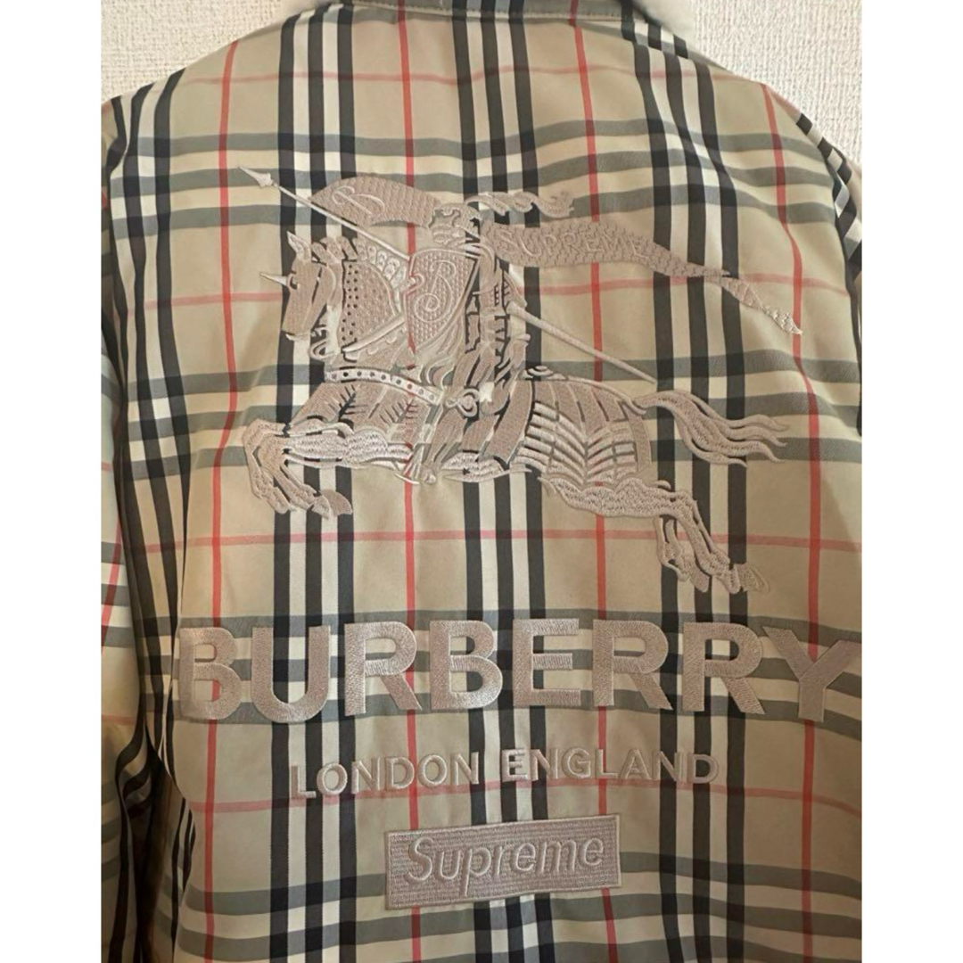 BURBERRY - supreme burberry ダウン ジャケット ベージュの通販 BURBERRY - supreme burberry ダウン ジャケット ベージュの通販