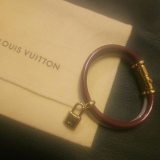 LOUIS VUITTON(ブレスレット ・ ゴールド/金色系)のフリマ LOUIS VUITTON(ブレスレット ・ ゴールド/金色系)のフリマ