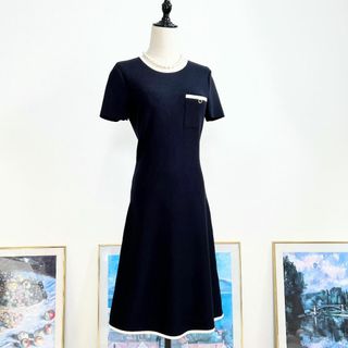Salvatore Ferragamo(ワンピース ・ ブラック/黒色系)のフリマ Salvatore Ferragamo(ワンピース ・ ブラック/黒色系)のフリマ