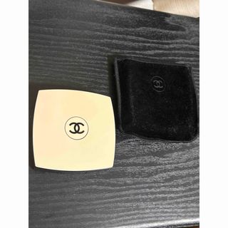 CHANEL - CHANEL シャネル オンブルエサンシエル 250 モーヴ CHANEL - CHANEL シャネル オンブルエサンシエル 250 モーヴ