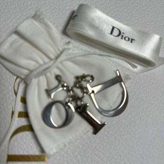 Christian Dior(チャーム)のフリマアイテム一覧 Christian Dior(チャーム)のフリマアイテム一覧