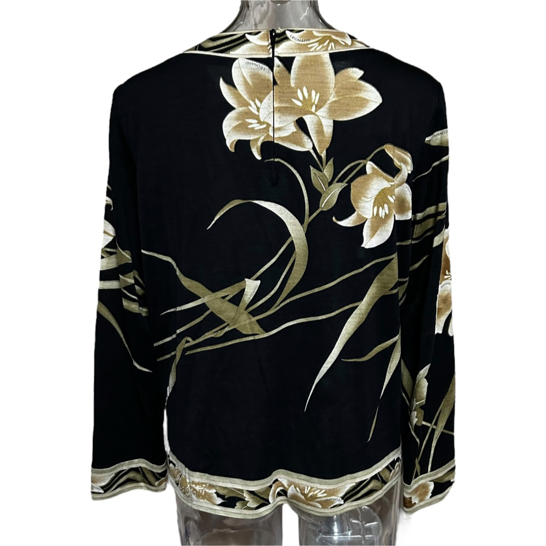 夏 美品 国内正規品 LEONARD Tシャツ トップス 花柄☆40136 夏 美品 国内正規品 LEONARD Tシャツ トップス 花柄☆40136