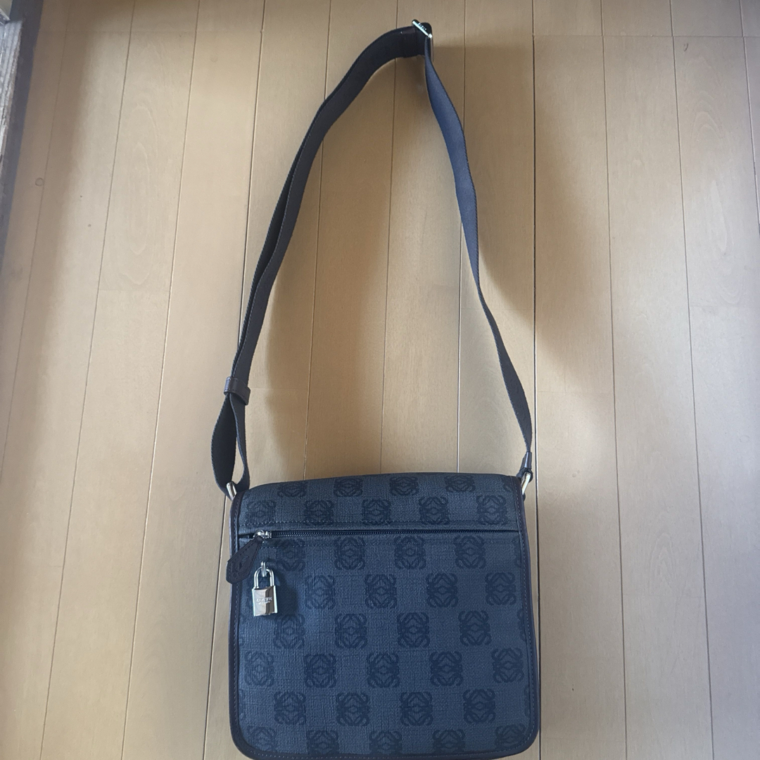 LOEWE - ロエベ  アナグラムショルダーバッグ