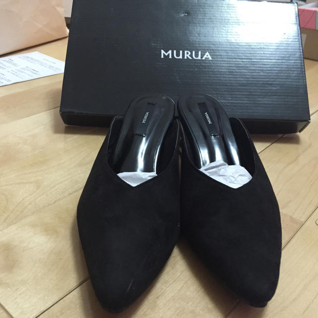 MURUA(ムルーア)のムルーア アーモンドローパンプス レディースの靴/シューズ(ハイヒール/パンプス)の商品写真