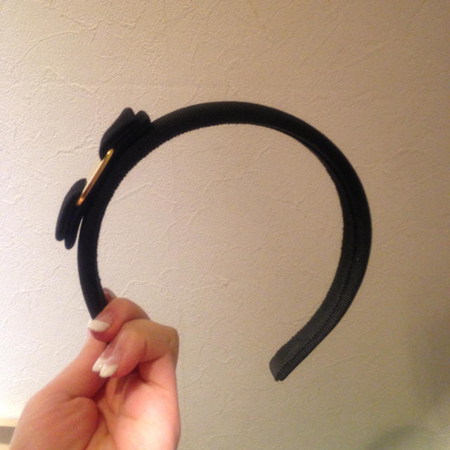 大人気！フェラガモ💕カチューシャ