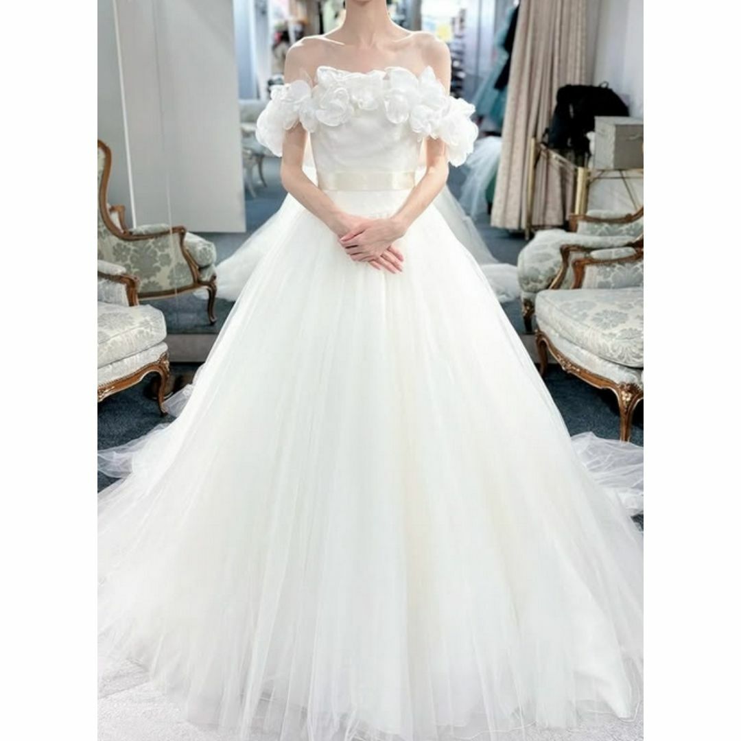 高品質！ウェディングドレス オフショルダー 花モチーフ ふわふわ 結婚式