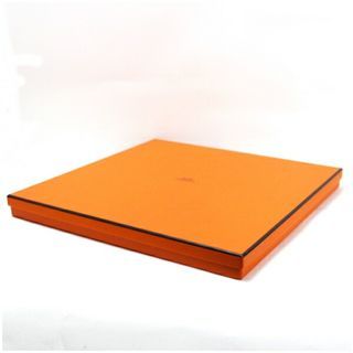 エルメス(HERMES)のエルメス 空箱 ボックス オレンジ 33×33×3センチ 中古 ABランク HERMES |レディース メンズ  商品収納ボックス インテリア 【送料無料】(置物)