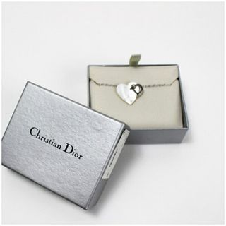 Christian Dior(ネックレス)のフリマアイテム一覧 Christian Dior(ネックレス)のフリマアイテム一覧